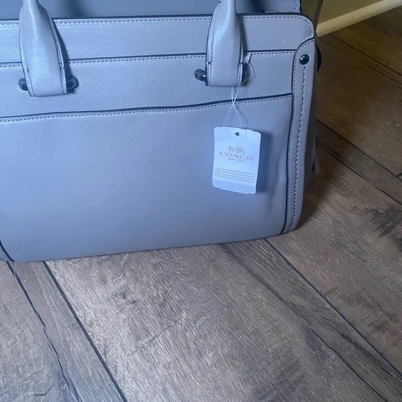 Coach NWT Swagger frame Satchel Bag w/ COA - Picture 4 of 10